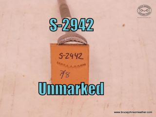 S-2942 - Unmarked 7-8 inch line and scalloped veiner – $20.00.