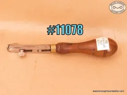 11078 – CS Osborne Newark marked straight channeler – $80.00.