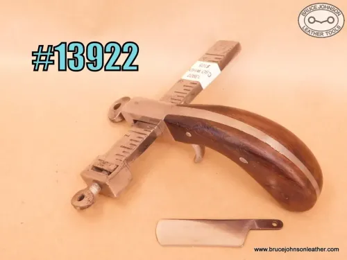 13922 – CS Osborne wooden handle draw gauge – $125.00.