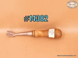 14382 – CS Osborne heavy tack puller, rivet through handle – $30.00.