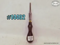 14402 – CS Osborne saddler gouge, 3-32 inch – $80.00.