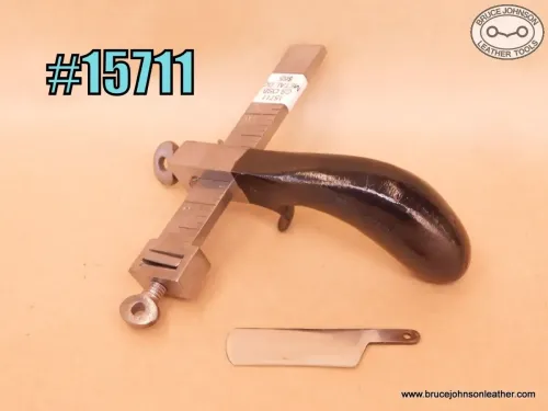 15711 – CS Osborne metal handle draw gauges – $65.00.
