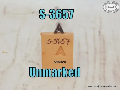 SOLD - S-3657 – pyramid border stamp, 5/16 inch – $20.00.