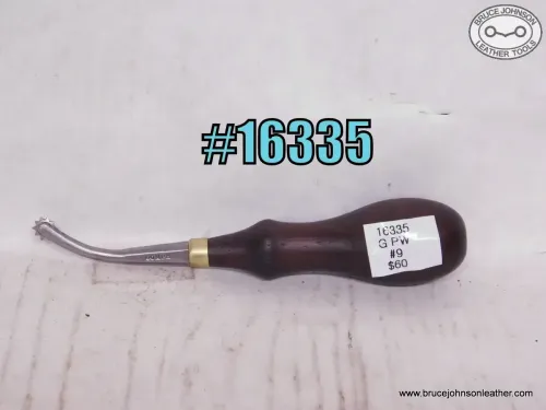 16335 – Gomph #9 pricking wheel – $60.00
