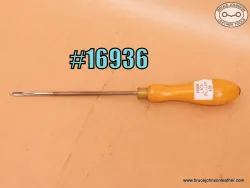 16936 – lace puller – $35.00.