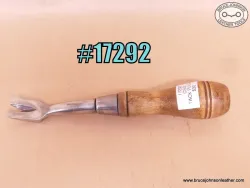 17292 – CS Osborne tack puller, riveted through handle – $30.00