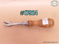 17294 – CS Osborne tack puller, riveted through handle – $30.00.