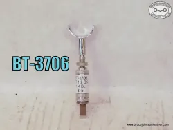 BT-3706 – Craftool adjustable swivel knife, 1/2 inch barrel, 1/4 inch straight blade – $15.00