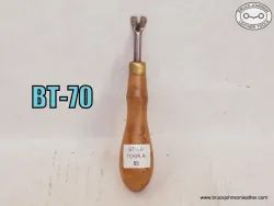 BT-70 – Tack puller – $5.00.