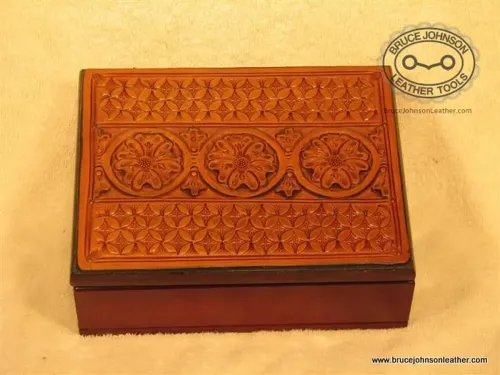 Jewelry box