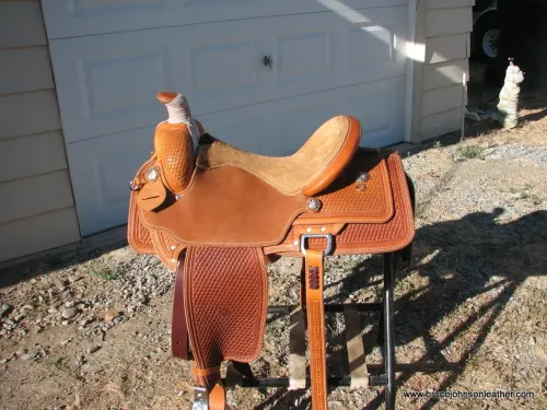 Saddle