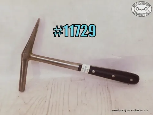 SOLD - 11729 – CS Osborne #4 tack hammer with good claws– $75.00.