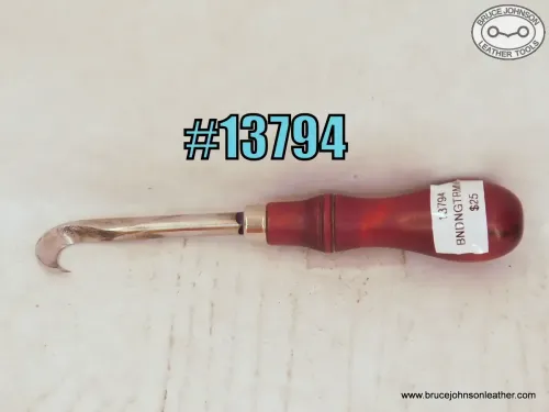 SOLD - 13794 – unmarked likely McMillen binding trimmer – $25.00