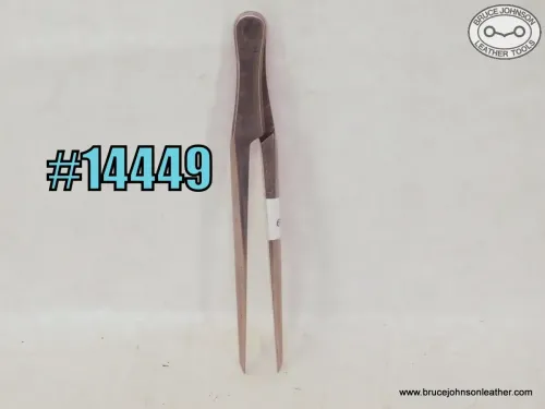 SOLD - 14449 – CS Osborne 6 inch saddler divider – $70.00.