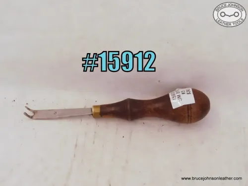 SOLD -15912 – unmarked #3 Western edger – $30.00