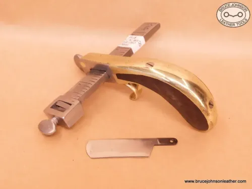 SOLD - 16480 – CS Osborne brass draw gauge with screw in trigger, 1860s-1870s – $150.00