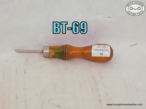 SOLD – BT-69 – Pro petal – $5.00