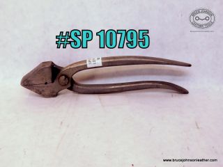SP 10795 – Muller lasting pliers, 7-8 inch wide , slightly loose rivet joint – $20.00