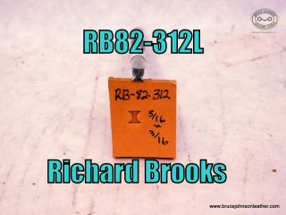 RB-82 – 312 L – Richard Brooks vertical line hourglass meander, 3-16 X 3-16 inch – $27.00